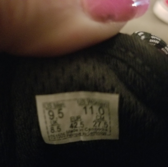 Red Vans - Picture 4 of 4